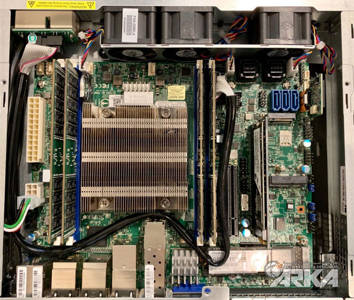 سوپرمیکرو E300-9D SYS-E300-9D-8CNTP